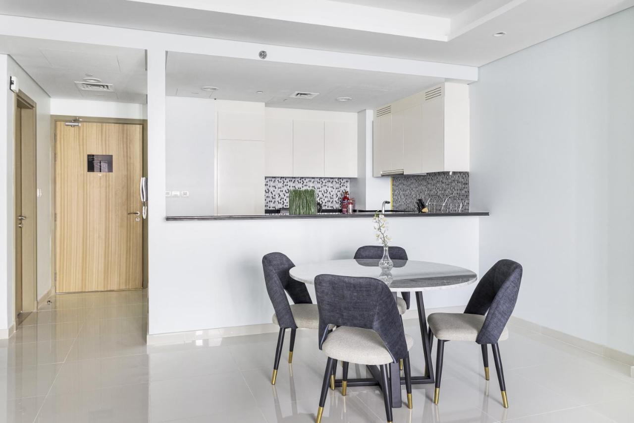 Aliving Luxury 2Br With Infinity Pool At Paramount Hotel Midtown Close To Dubai Mall & Burj Khalifa Luaran gambar